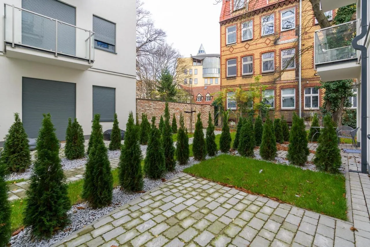 Modern Studio Apartments Poznan City Center By Noclegi Renters 0*,  פולין