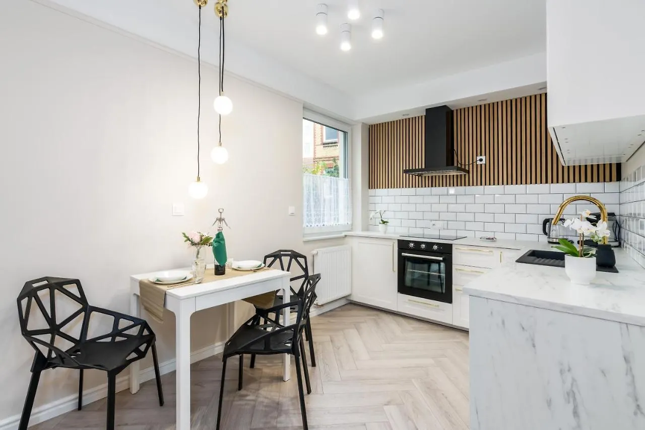 Modern Studio Apartments Poznan City Center By Noclegi Renters